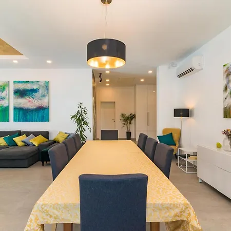 Casa L Holiday home Pula