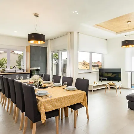 Casa L Holiday home
