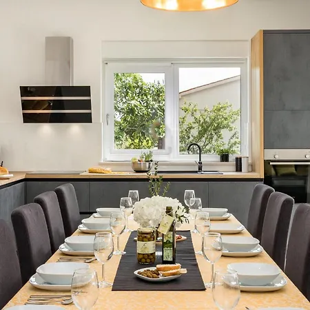 Holiday home Casa L *